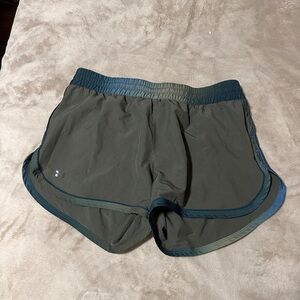 Under Armour Green Athletic Shorts with Elastic Waistband sz small
